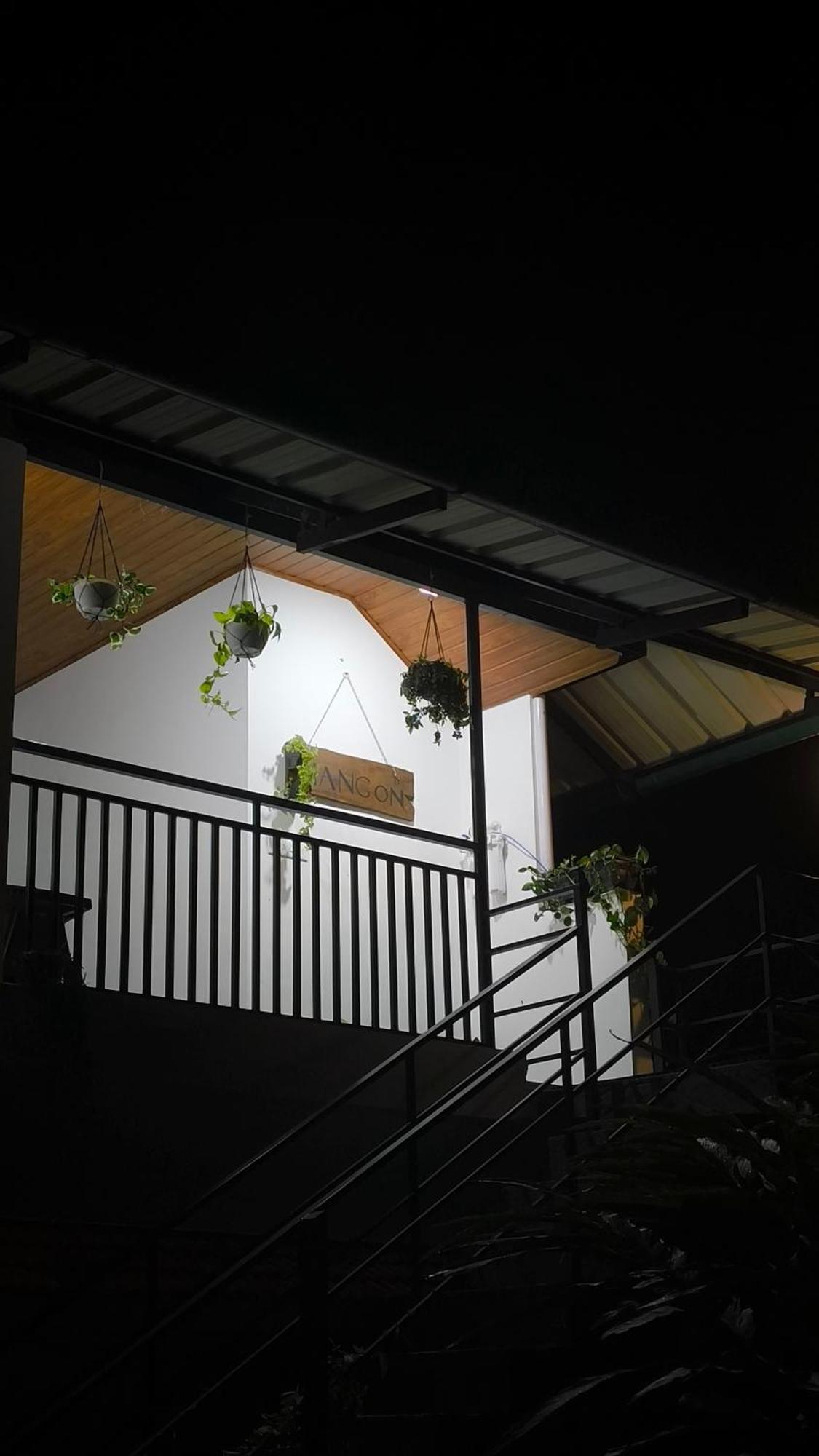 Homestay Hang On *